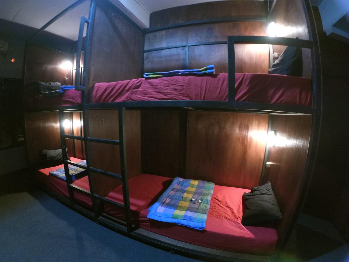 Local Hostel Amed Buitenkant foto