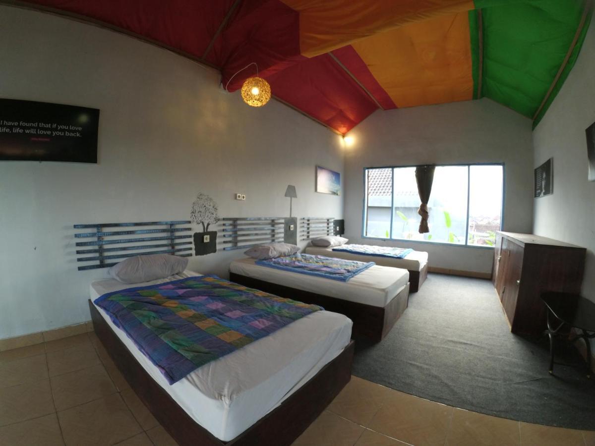 Local Hostel Amed Buitenkant foto